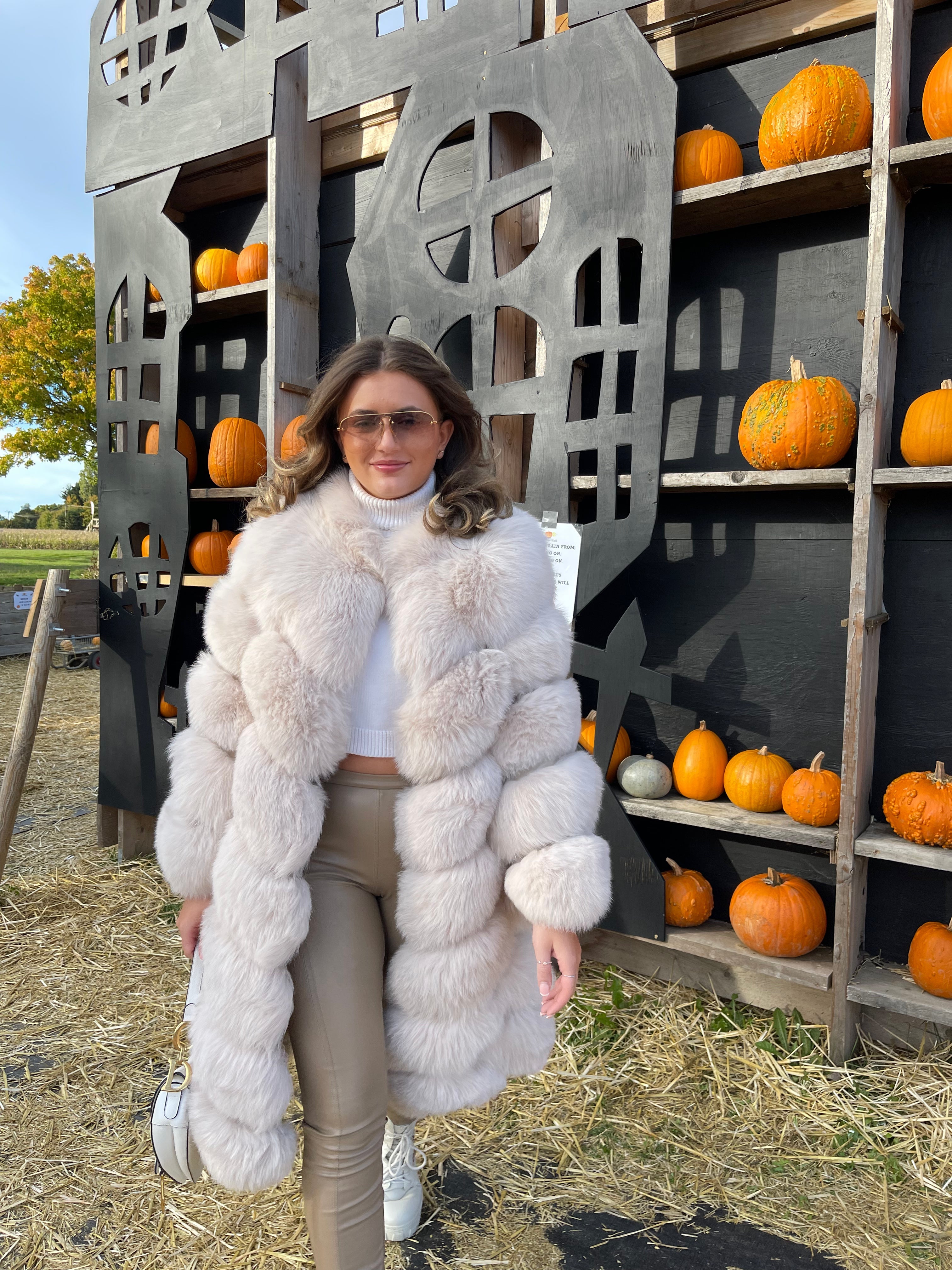 Maison de Dolce. メゾンドドルチェ furry jacket Overlap Long Coat – Dolcie London